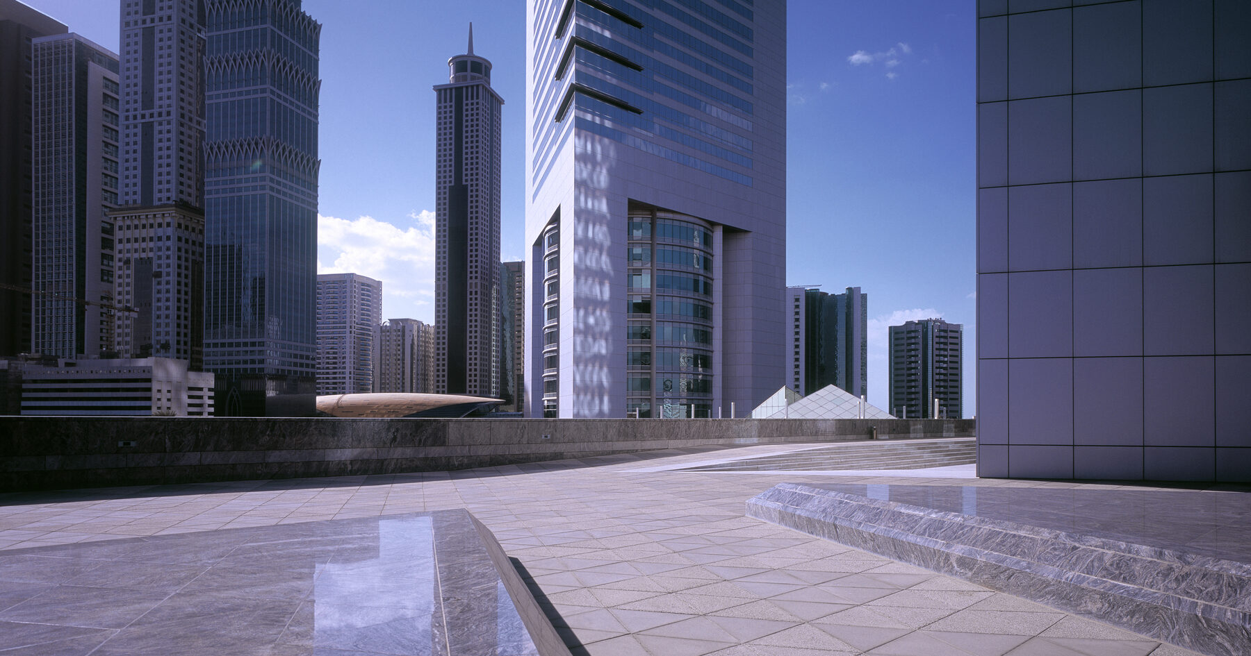Office Complex, Dubai image
